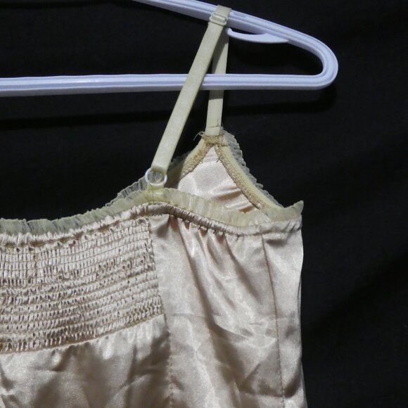 CERES | small | 100% Silk | Corset | Hook and Eye Fastened Front - Picture 11 of 15